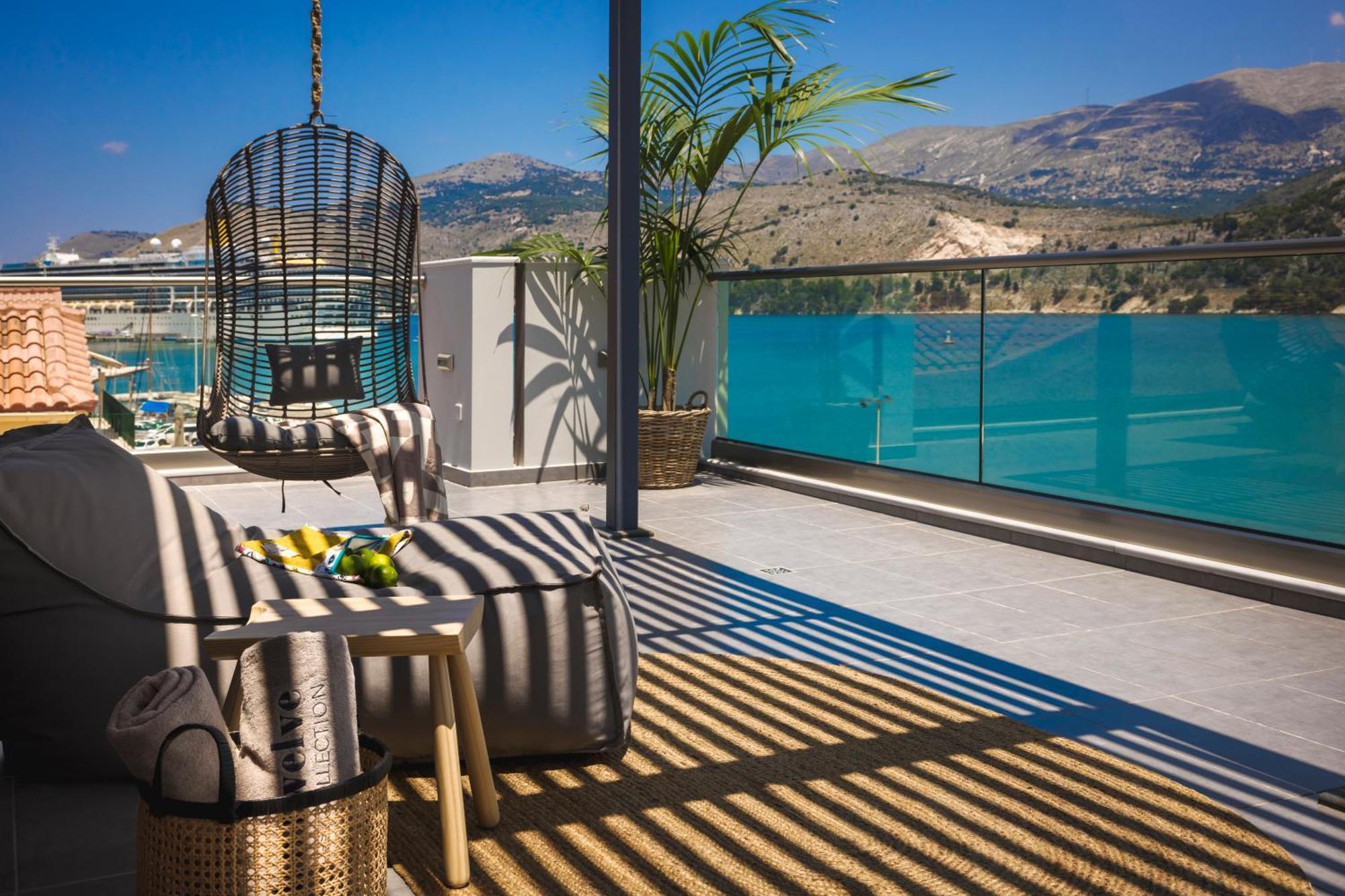 The Twelve Collection * Argostoli (Kefalonia)